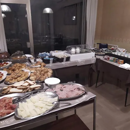 Franca Otel 2*