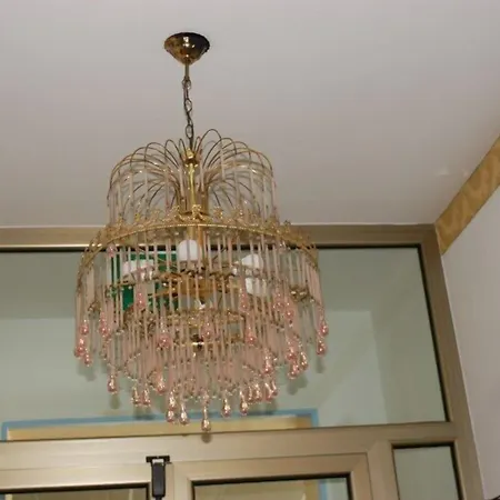 Отель Franca 2*