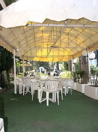 Franca 2*